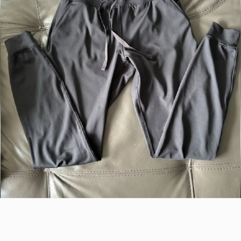 Fit Scrubs Black Bottoms XS